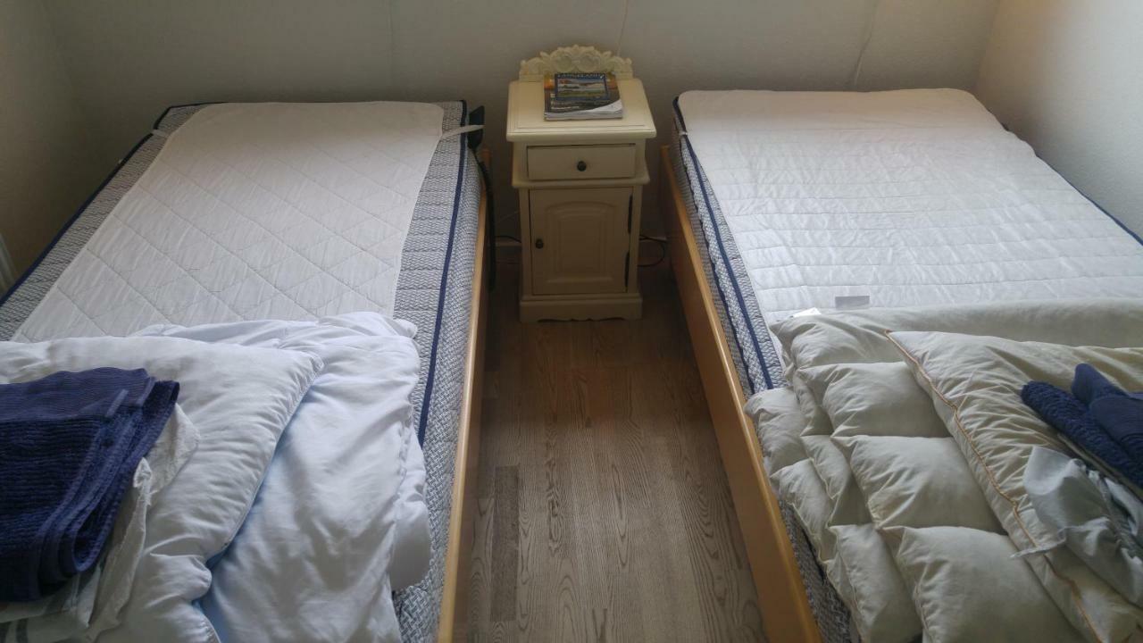 Commuter Room For One Or Two People Munkebo المظهر الخارجي الصورة